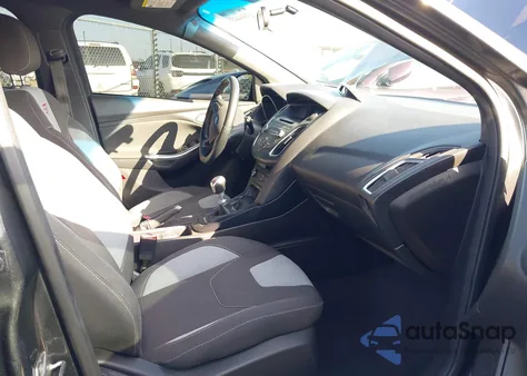 2016 Ford Focus St from USA, damaged, VIN 1FADP3L92GL239671